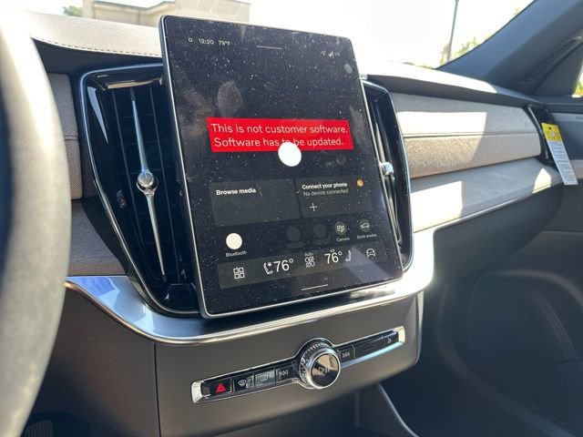 New 2026 Volvo XC90 B6 Plus w/ Protection Package Premier image 15