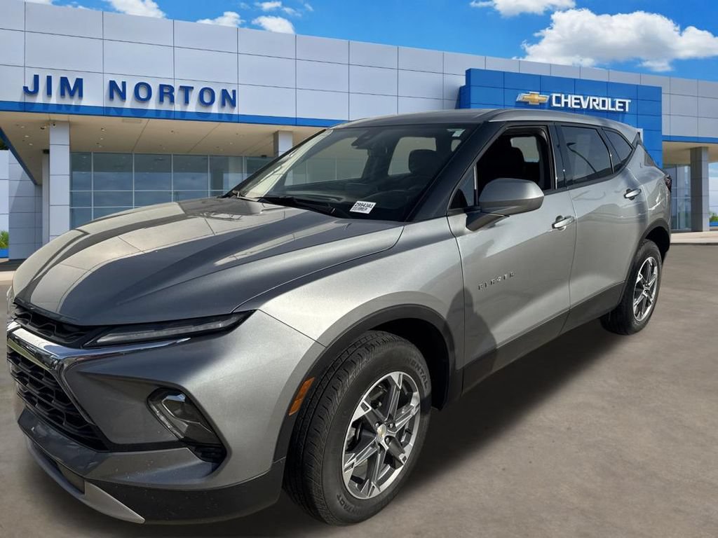 Used 2023 Chevrolet Blazer LT w/ Driver Confidence Package FWD video 1