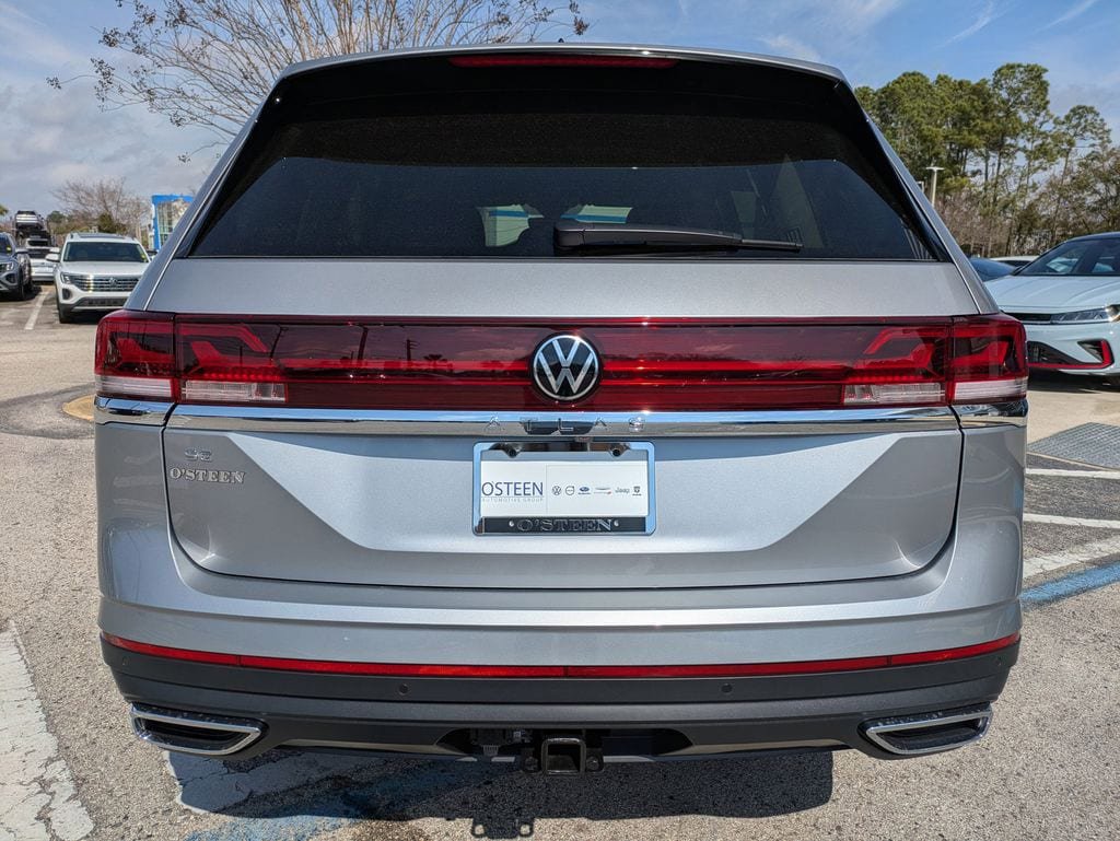 New 2026 Volkswagen Atlas SE FWD image 5
