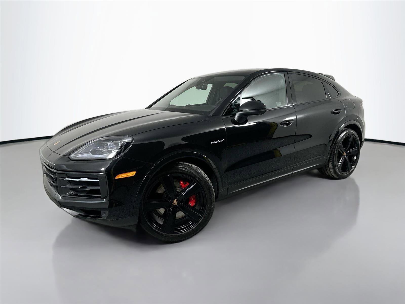 Certified 2025 Porsche Cayenne S AWD/4WD image 1