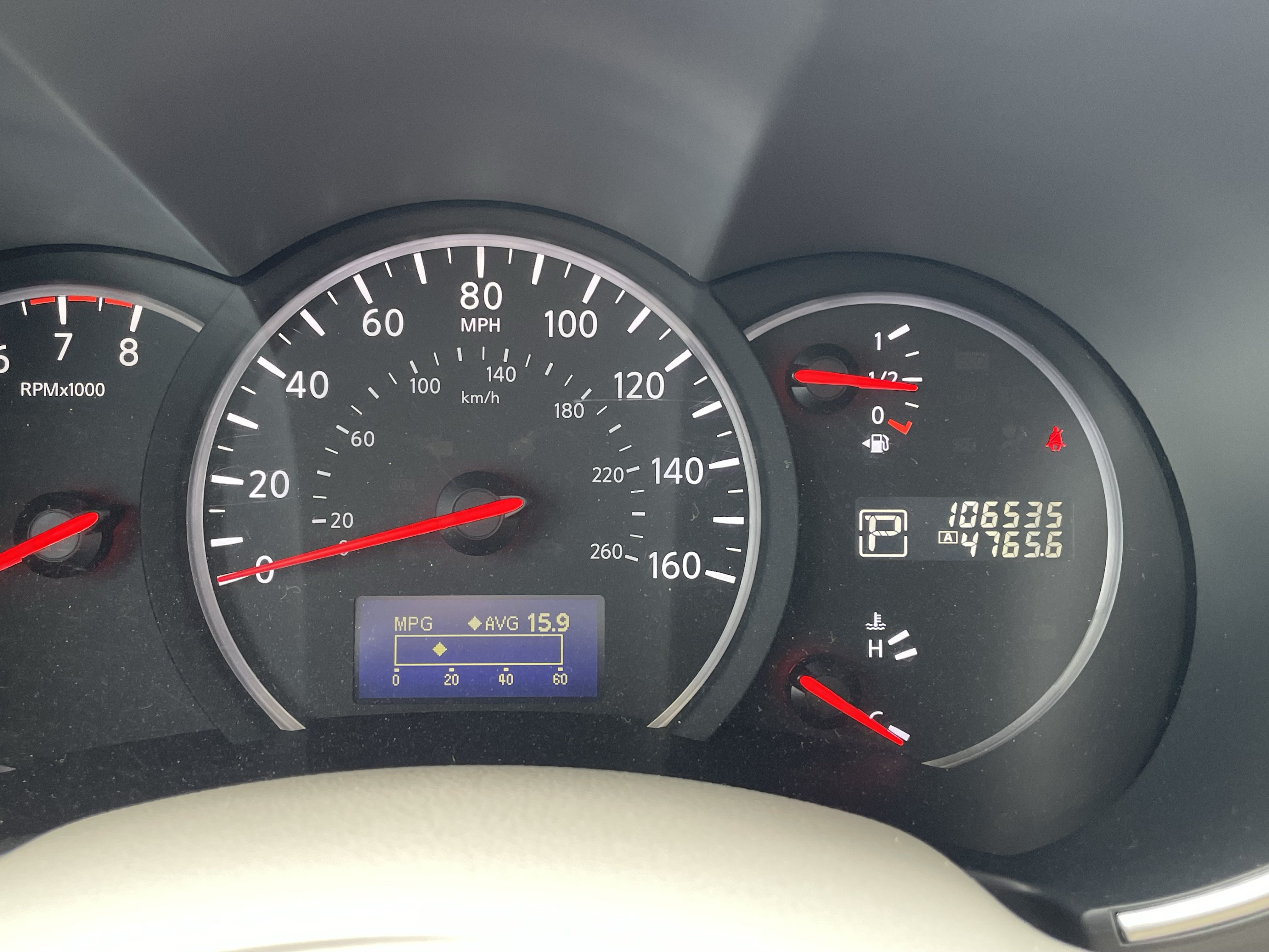 Used 2013 Nissan Quest SV FWD image 17