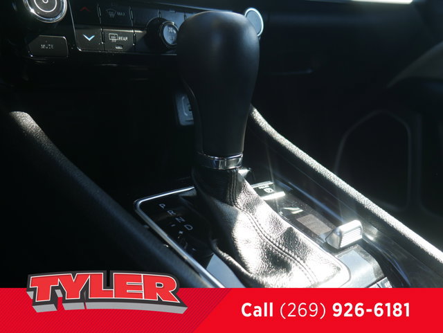 Used 2024 Jeep Compass Latitude AWD/4WD image 35