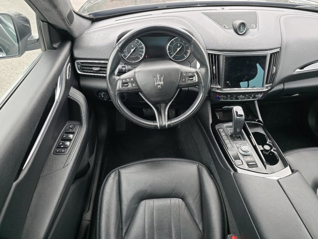 Used 2023 Maserati Levante Modena image 20