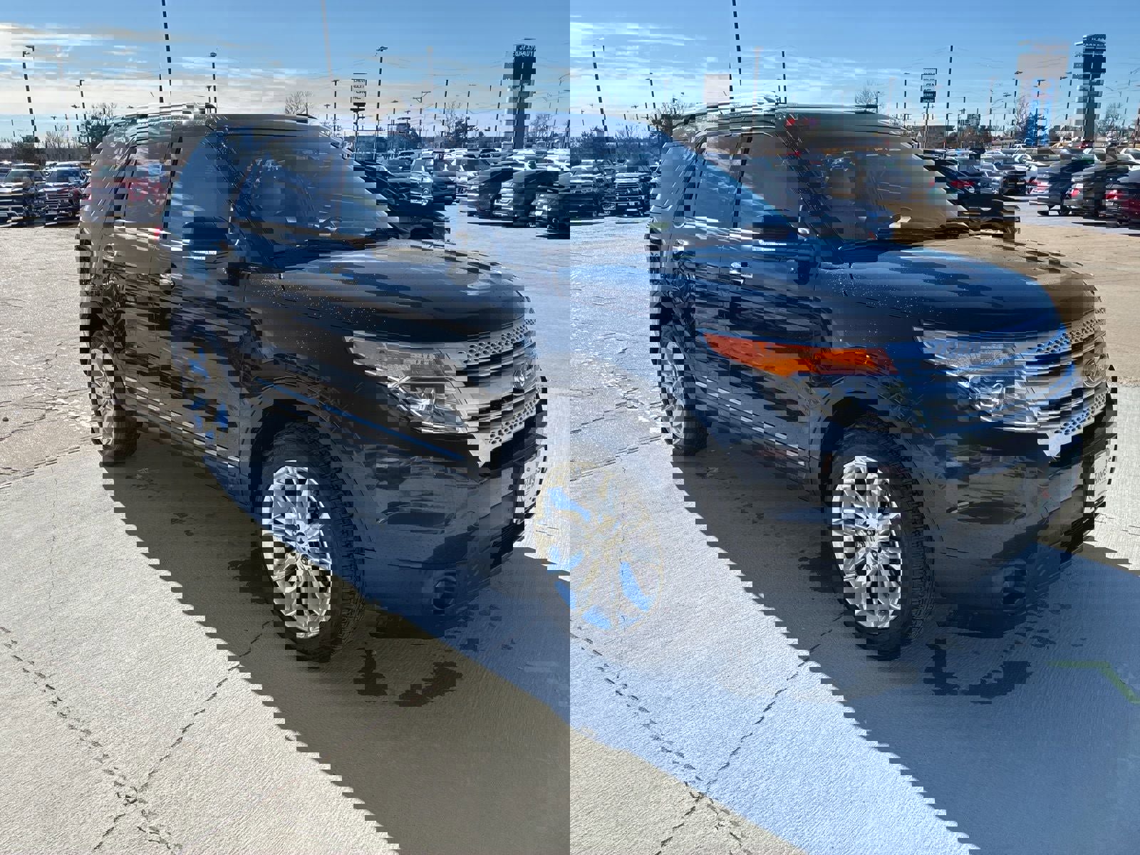 Used 2013 Ford Explorer XLT image 8