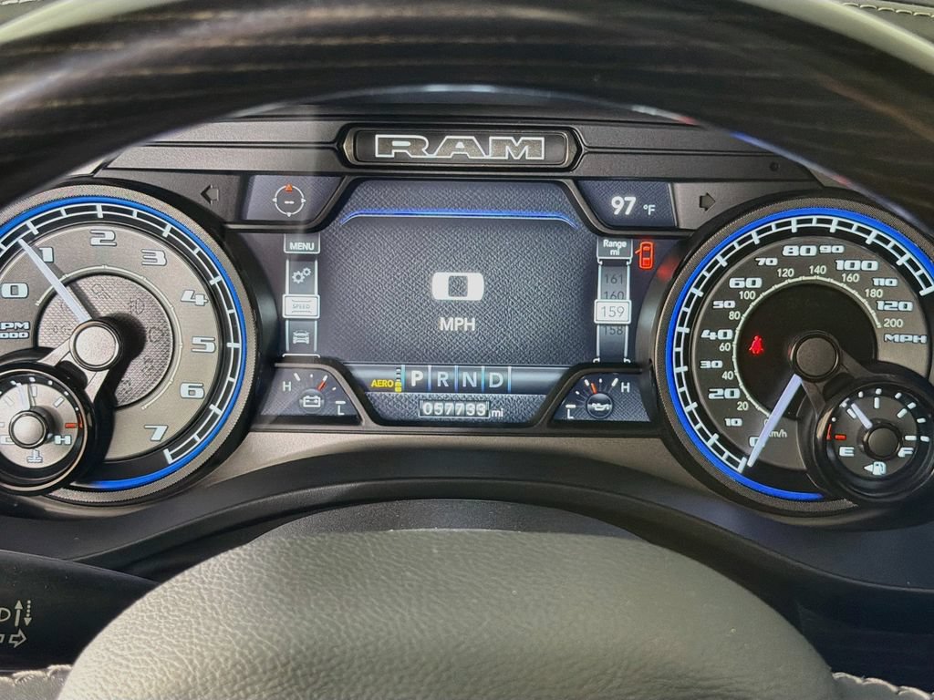 Used 2022 RAM 1500 Limited w/ Body Color Bumper Group AWD/4WD image 15