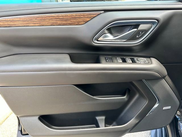 Used 2023 Chevrolet Tahoe High Country image 12