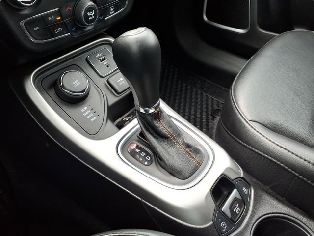 Used 2020 Jeep Compass Latitude w/ Popular Equipment Group image 19