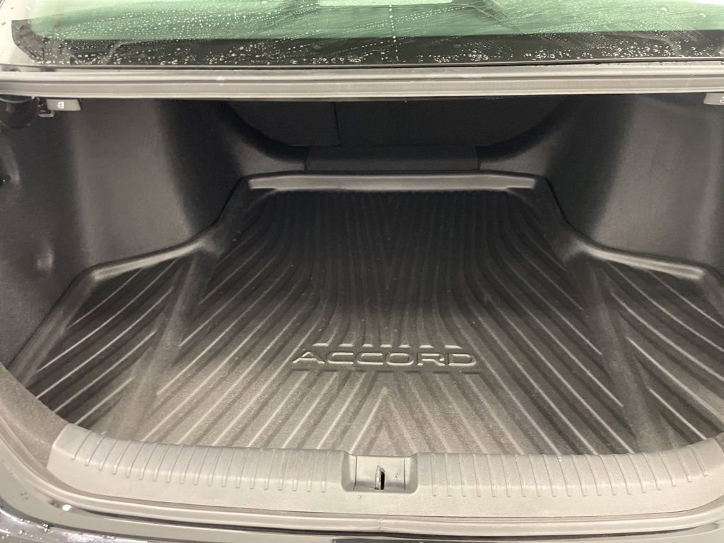 Used 2023 Honda Accord EX image 29