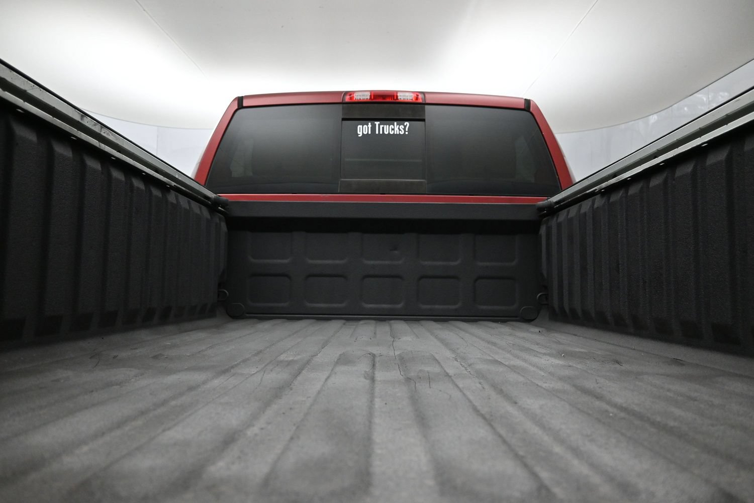 Used 2015 RAM 2500 Longhorn w/ Convenience Group AWD/4WD image 7