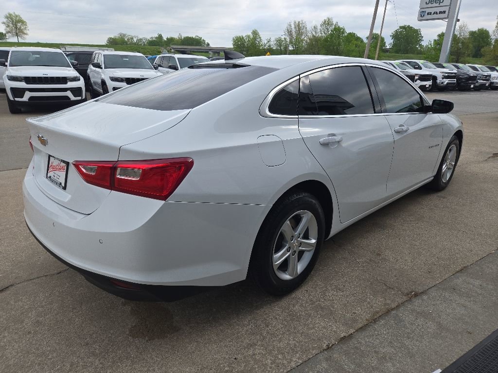 Used 2024 Chevrolet Malibu LS FWD image 11