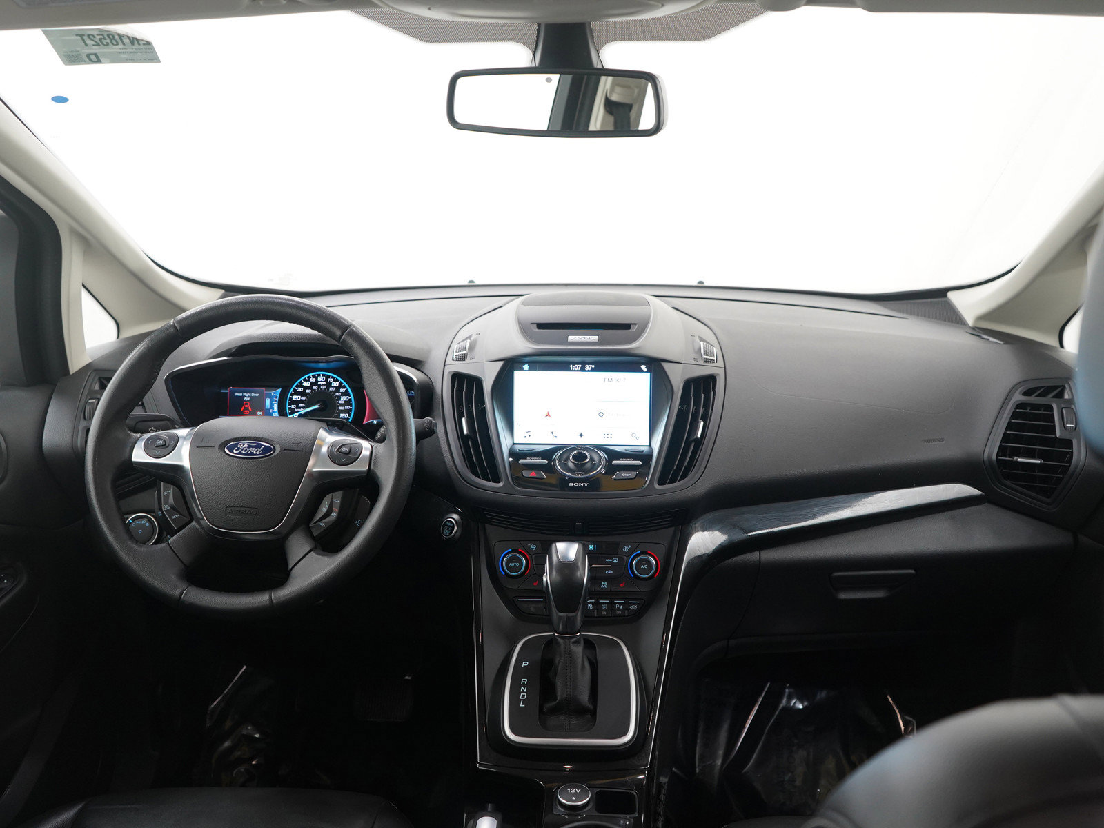 Used 2017 Ford C-MAX Titanium w/ Equipment Group 301A image 13