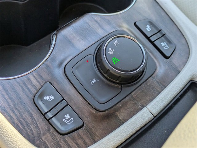 Used 2020 GMC Acadia Denali w/ Technology Package image 25