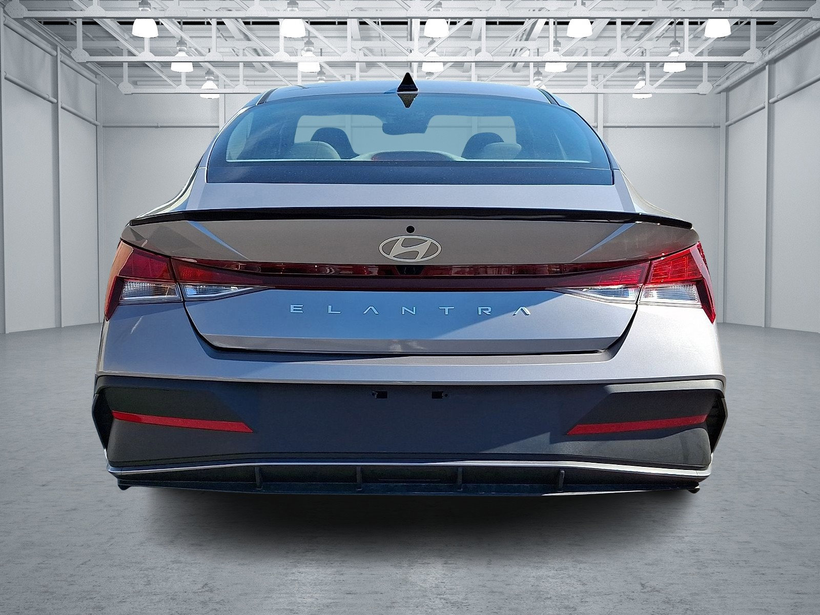 Certified 2025 Hyundai Elantra Sport FWD image 5