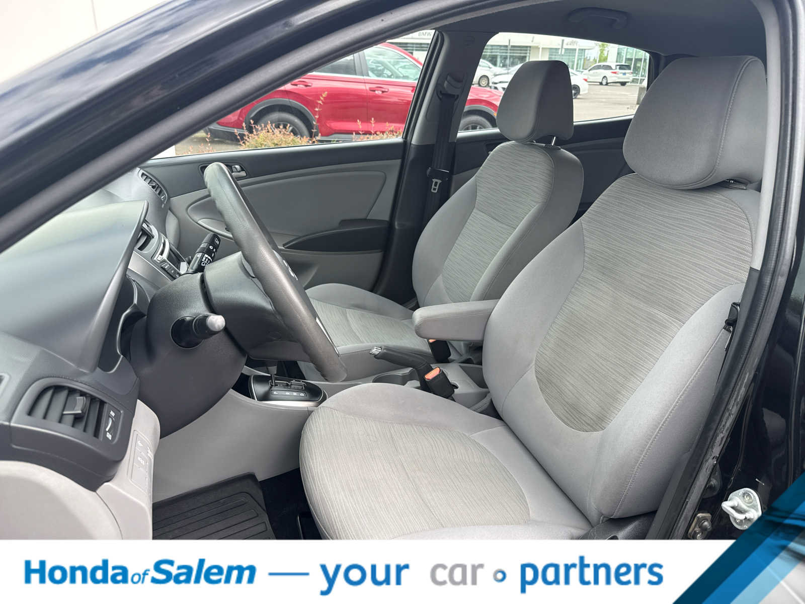 Used 2017 Hyundai Accent SE image 11