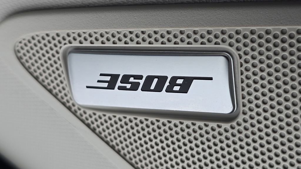 Used 2022 Nissan Pathfinder SL w/ SL Premium Package image 10