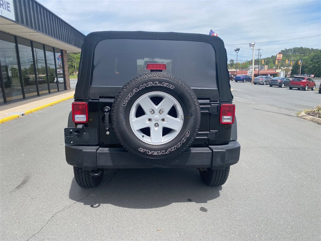 Used 2017 Jeep Wrangler Sport w/ Quick Order Package 24S AWD/4WD image 5