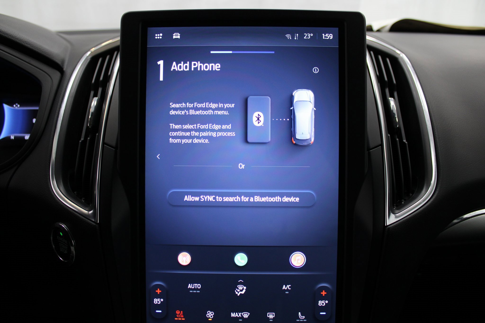 Used 2024 Ford Edge Titanium image 41