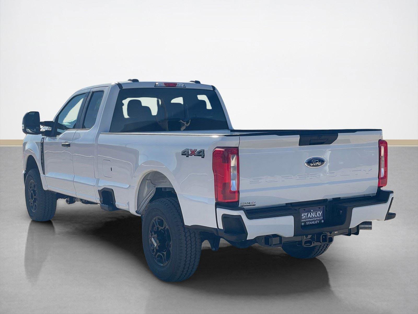 New 2026 Ford F350 XL w/ STX Appearance Package AWD/4WD image 5