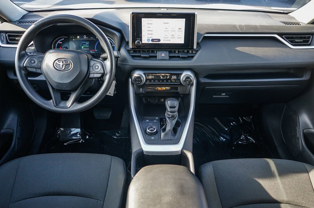 Used 2024 Toyota RAV4 LE AWD/4WD image 13