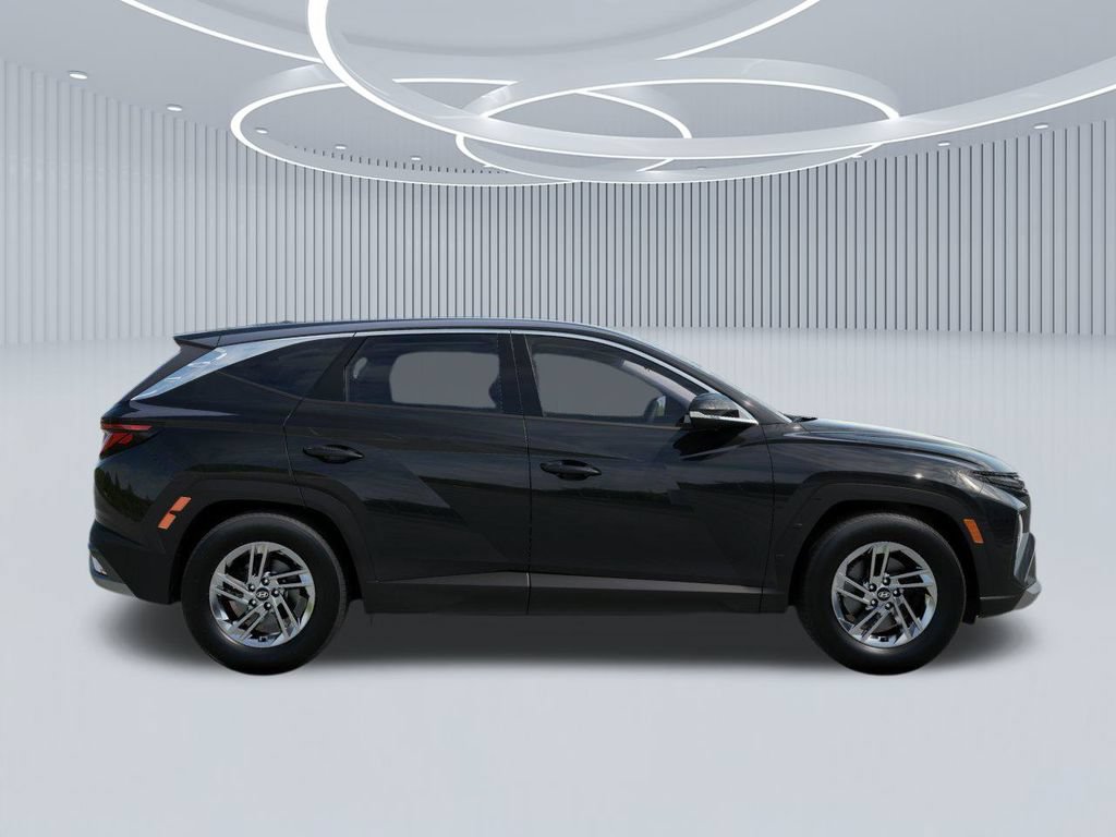 New 2026 Hyundai Tucson SE FWD image 7