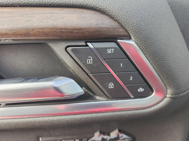 Used 2023 Chevrolet Silverado 1500 High Country w/ High Country Premium Package image 36