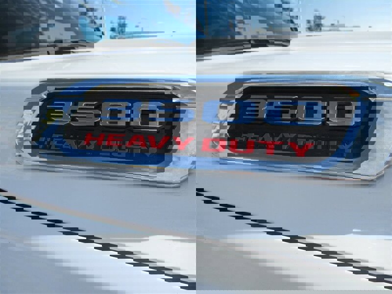 Used 2022 RAM 3500 Tradesman w/ Chrome Appearance Group image 29