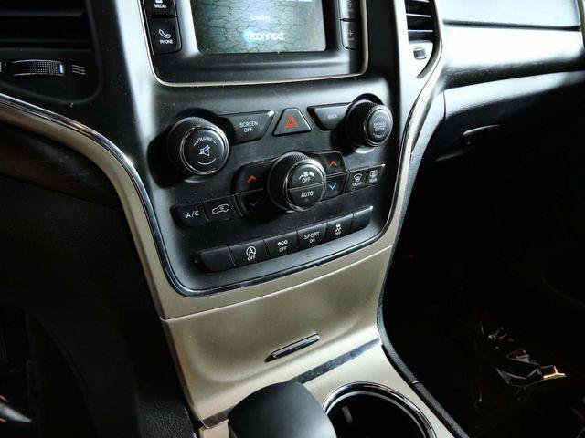 Used 2016 Jeep Grand Cherokee Laredo AWD/4WD image 13