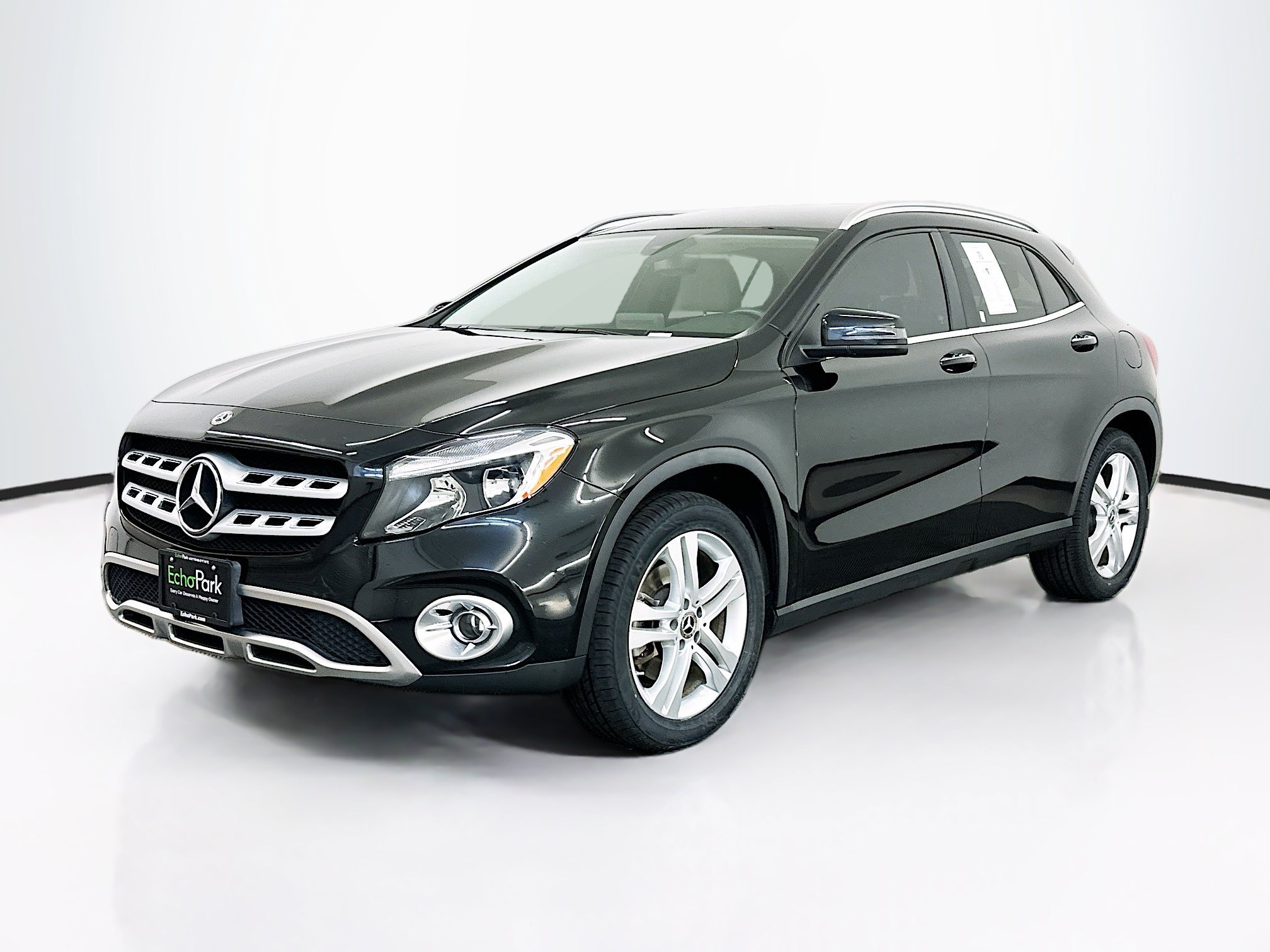 Used 2019 Mercedes-Benz GLA 250 4MATIC image 3