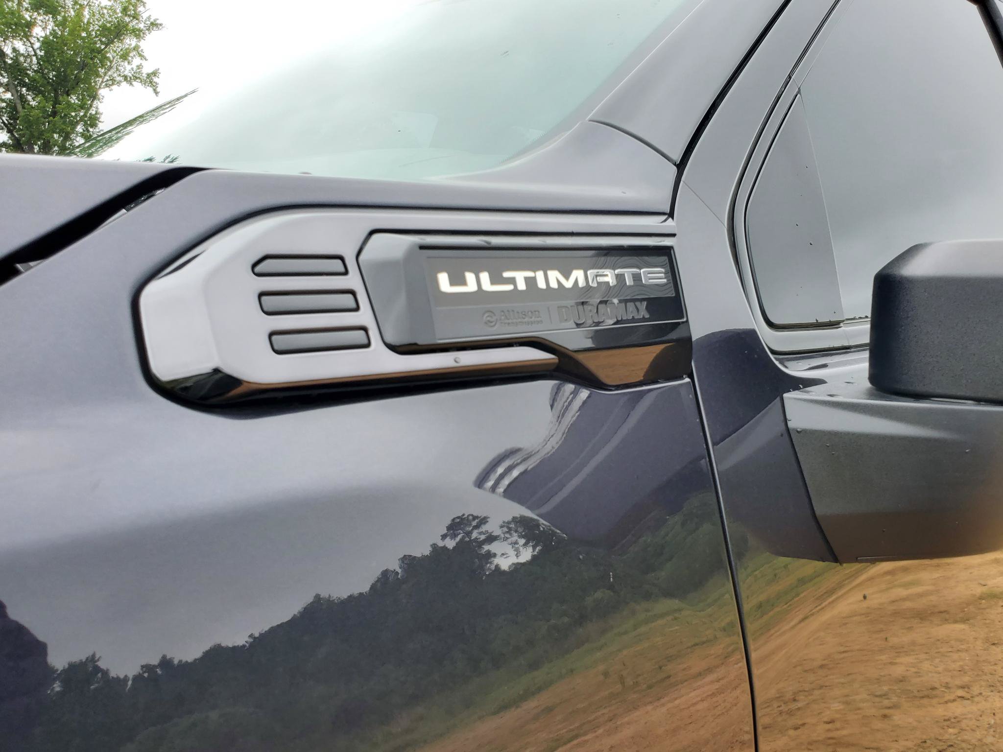 Used 2025 GMC Sierra 2500 Denali Ultimate AWD/4WD image 6