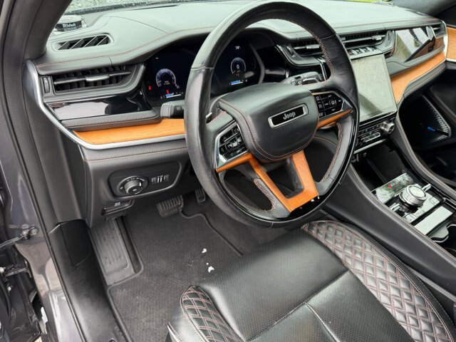 Used 2022 Jeep Grand Cherokee L Summit AWD/4WD image 17