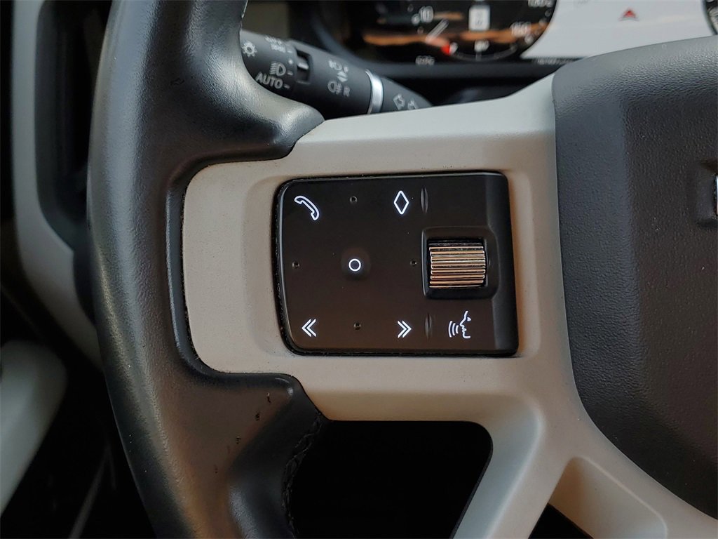 Used 2023 Land Rover Defender 110 S image 17