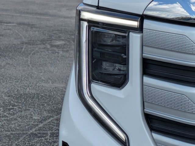 Used 2025 GMC Sierra 1500 SLE w/ Preferred Package image 11