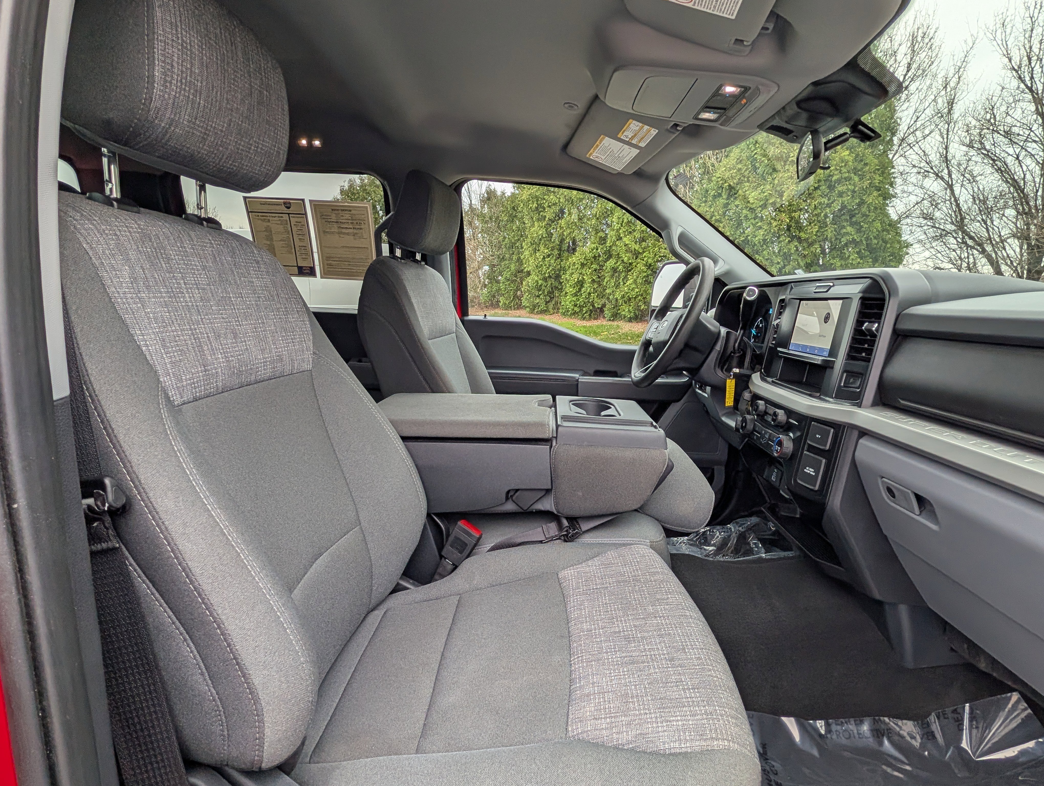 Used 2025 Ford F250 XLT image 13