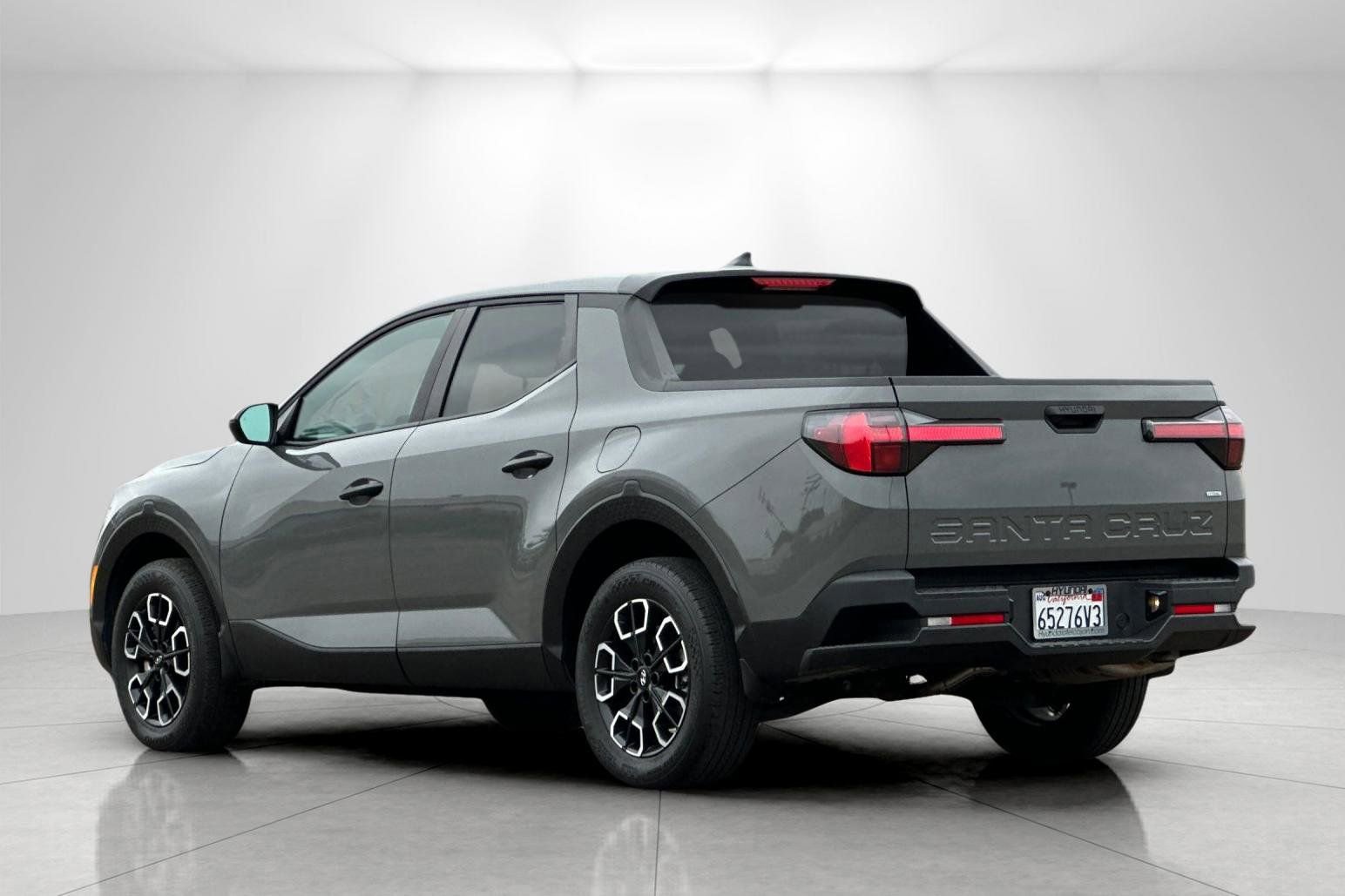 Used 2024 Hyundai Santa Cruz SE AWD/4WD image 5