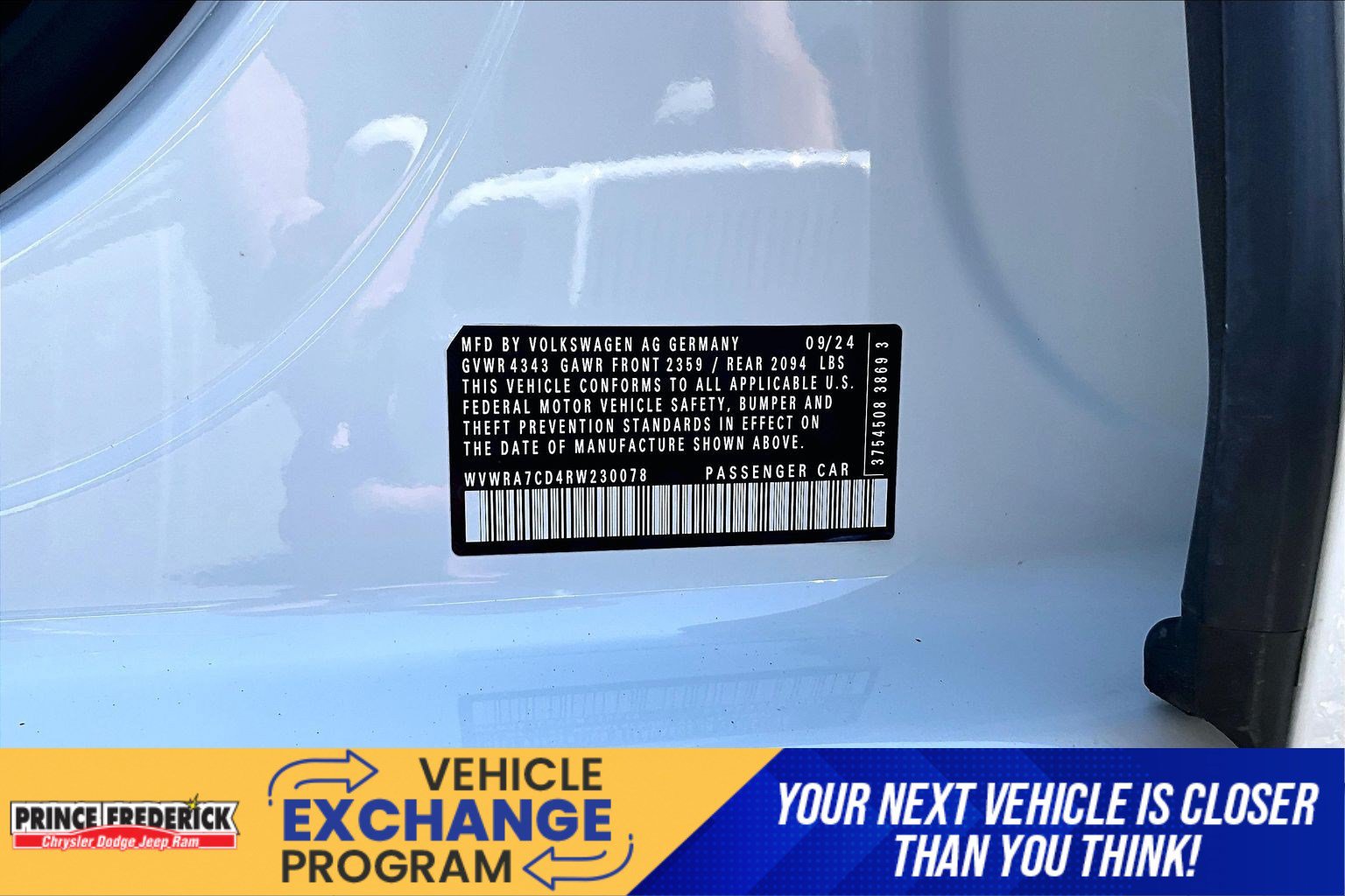 Used 2024 Volkswagen GTI SE FWD image 28
