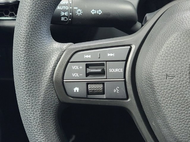 Used 2025 Honda HR-V LX image 26