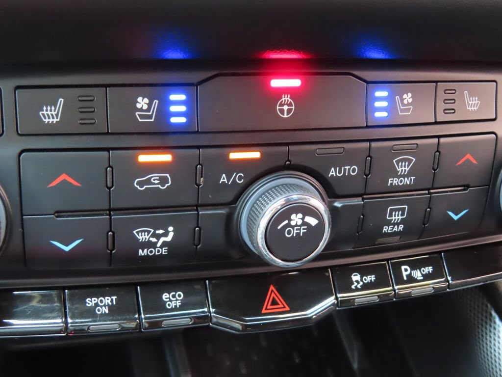 Used 2025 Dodge Durango R/T AWD/4WD image 9