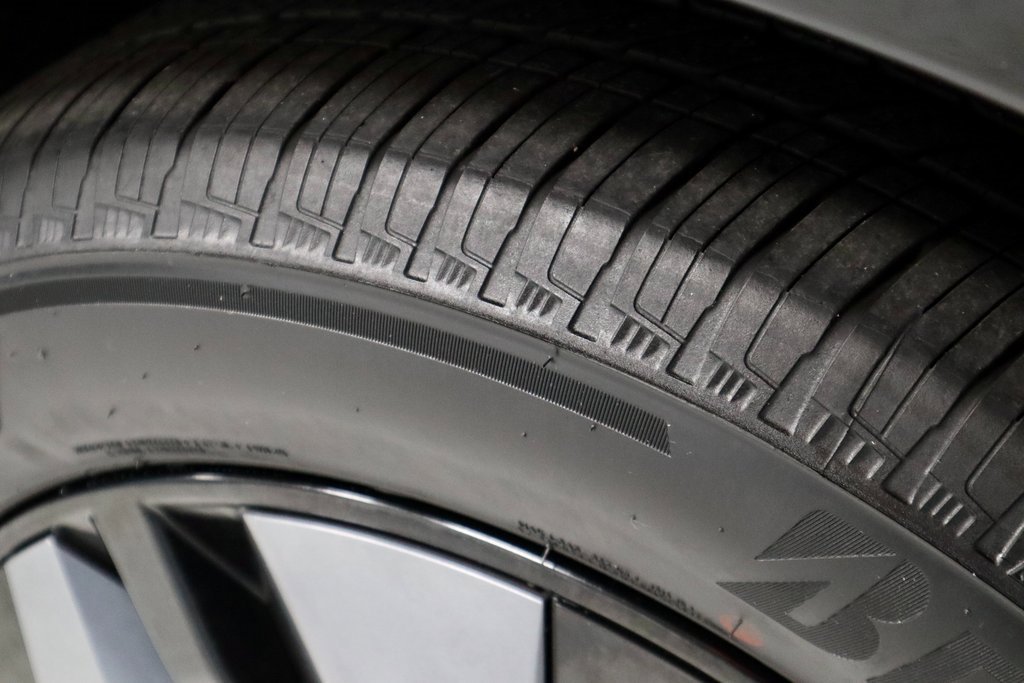 Certified 2023 Nissan Ariya AWD image 21