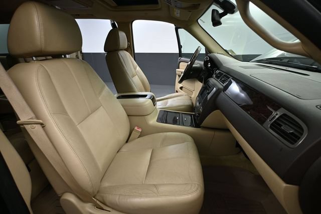 Used 2008 GMC Yukon XL Denali AWD/4WD image 51