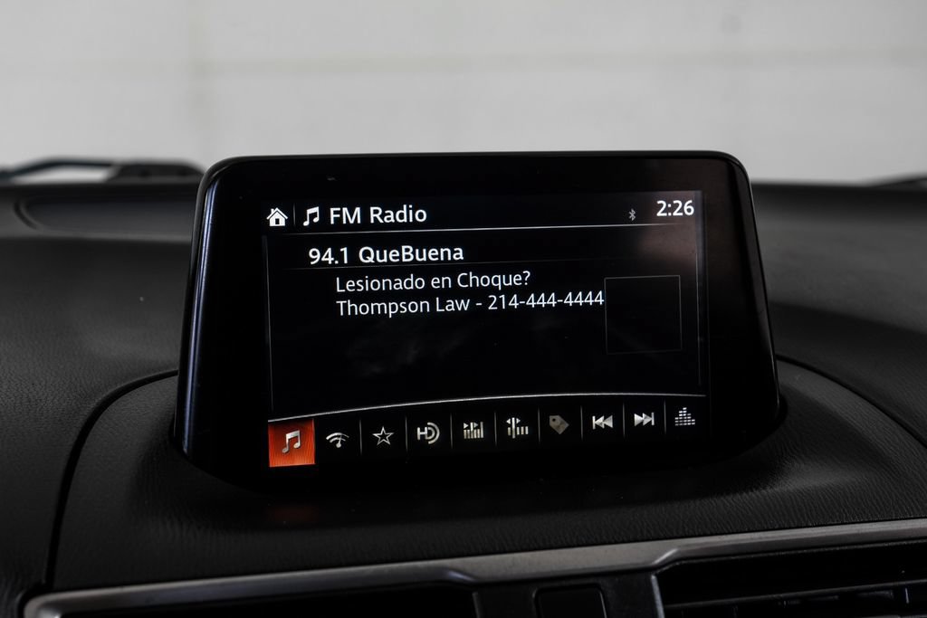 Used 2018 MAZDA MAZDA3 Touring FWD image 31