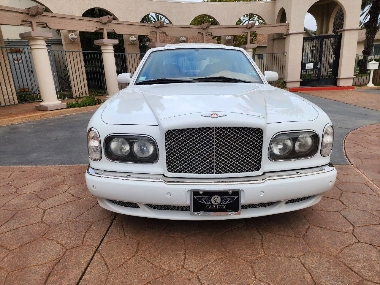 Used 2001 Bentley Arnage Red Label image 3