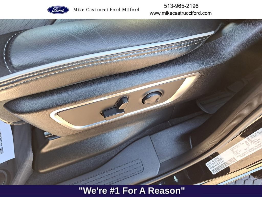 Used 2025 RAM 1500 Laramie w/ Trailer Tow Group image 17