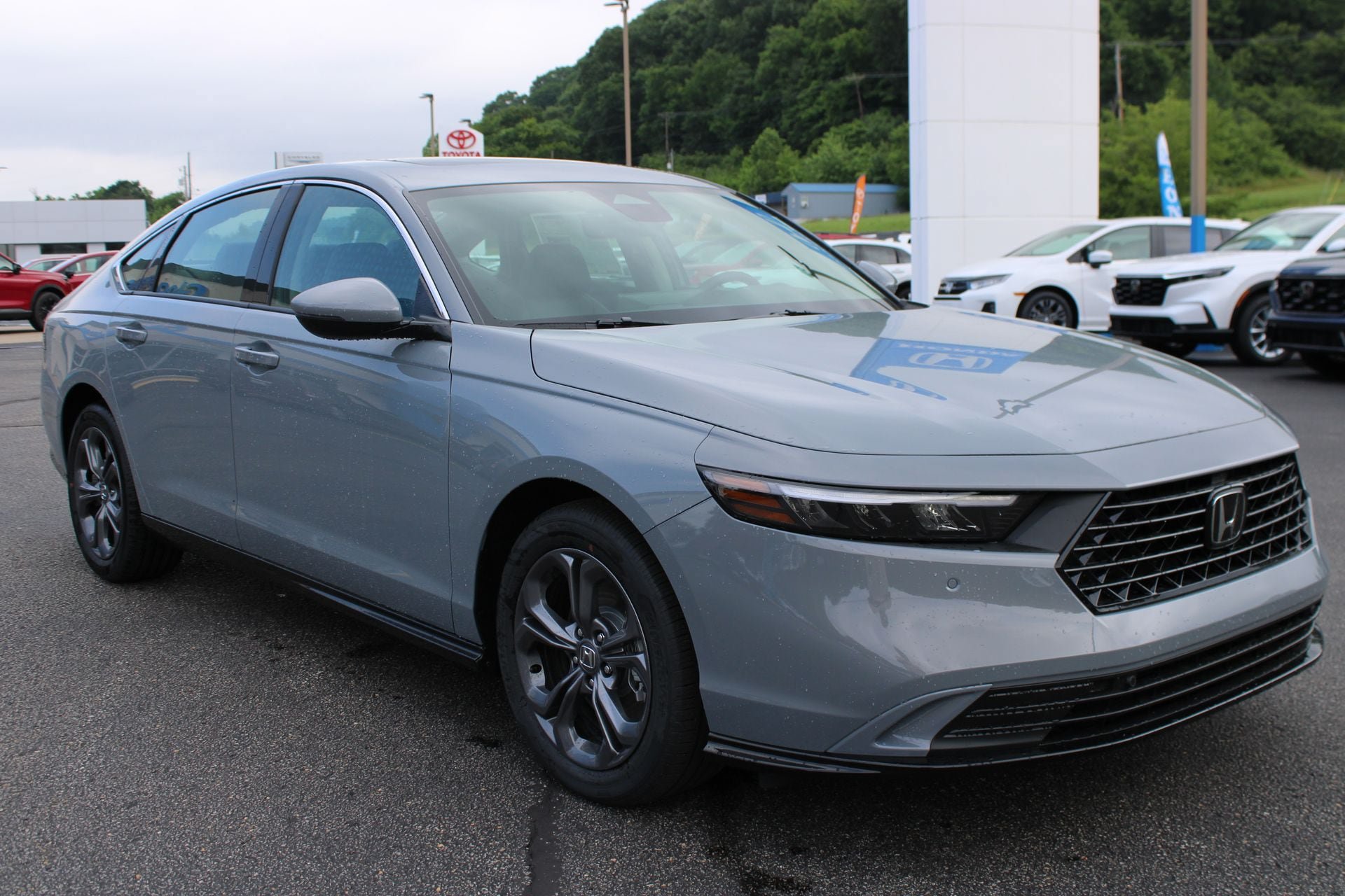 New 2026 Honda Accord EX-L image 4