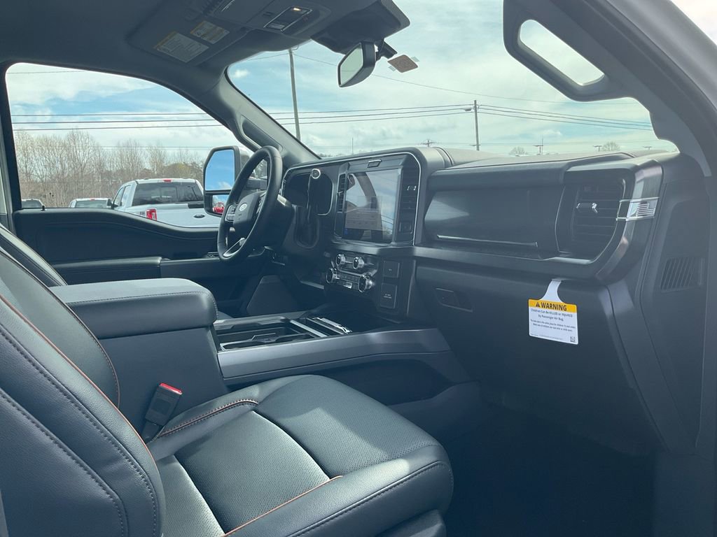 New 2026 Ford F250 Lariat w/ Chrome Package image 10