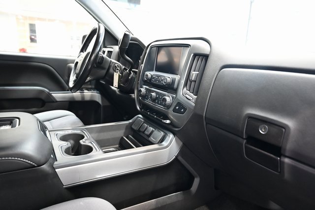 Used 2018 Chevrolet Silverado 1500 LT w/ All Star Edition image 14
