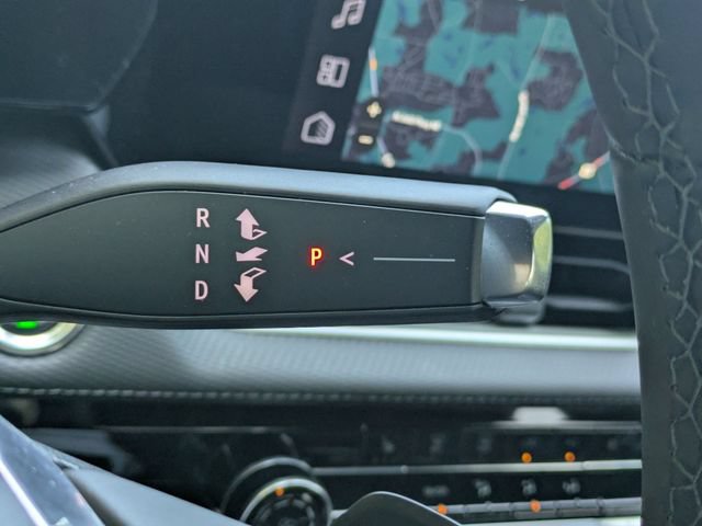 New 2026 Chevrolet Equinox LT w/ Safety and Technology Package FWD image 21