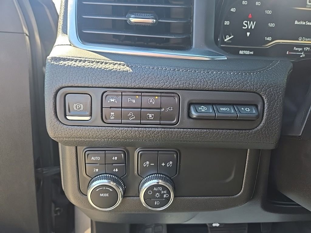 Used 2022 GMC Yukon XL Denali image 22