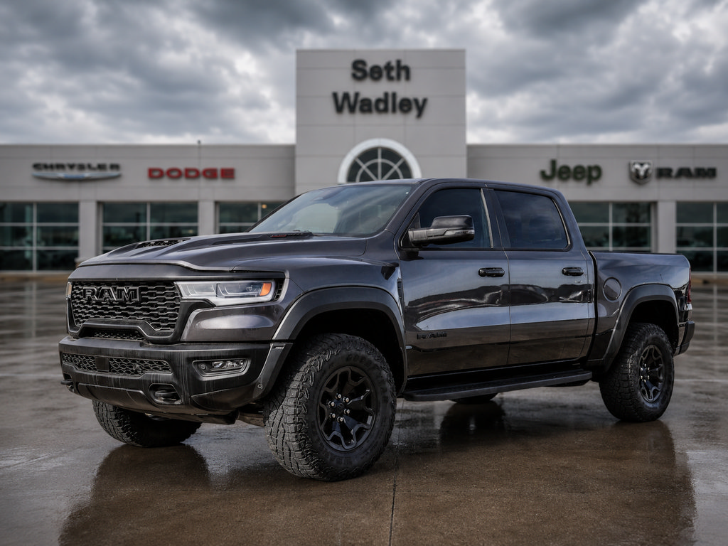 Used 2025 RAM 1500 RHO AWD/4WD image 3