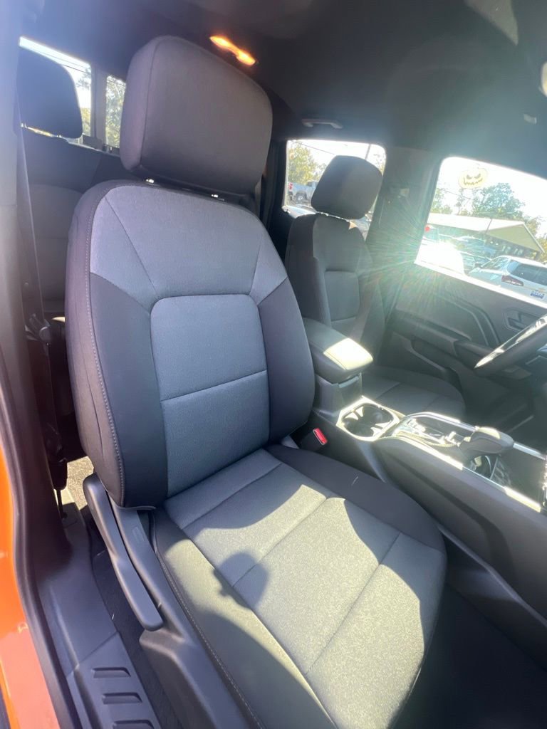 New 2025 Chevrolet Colorado W/T w/ Advanced Trailering Package image 18