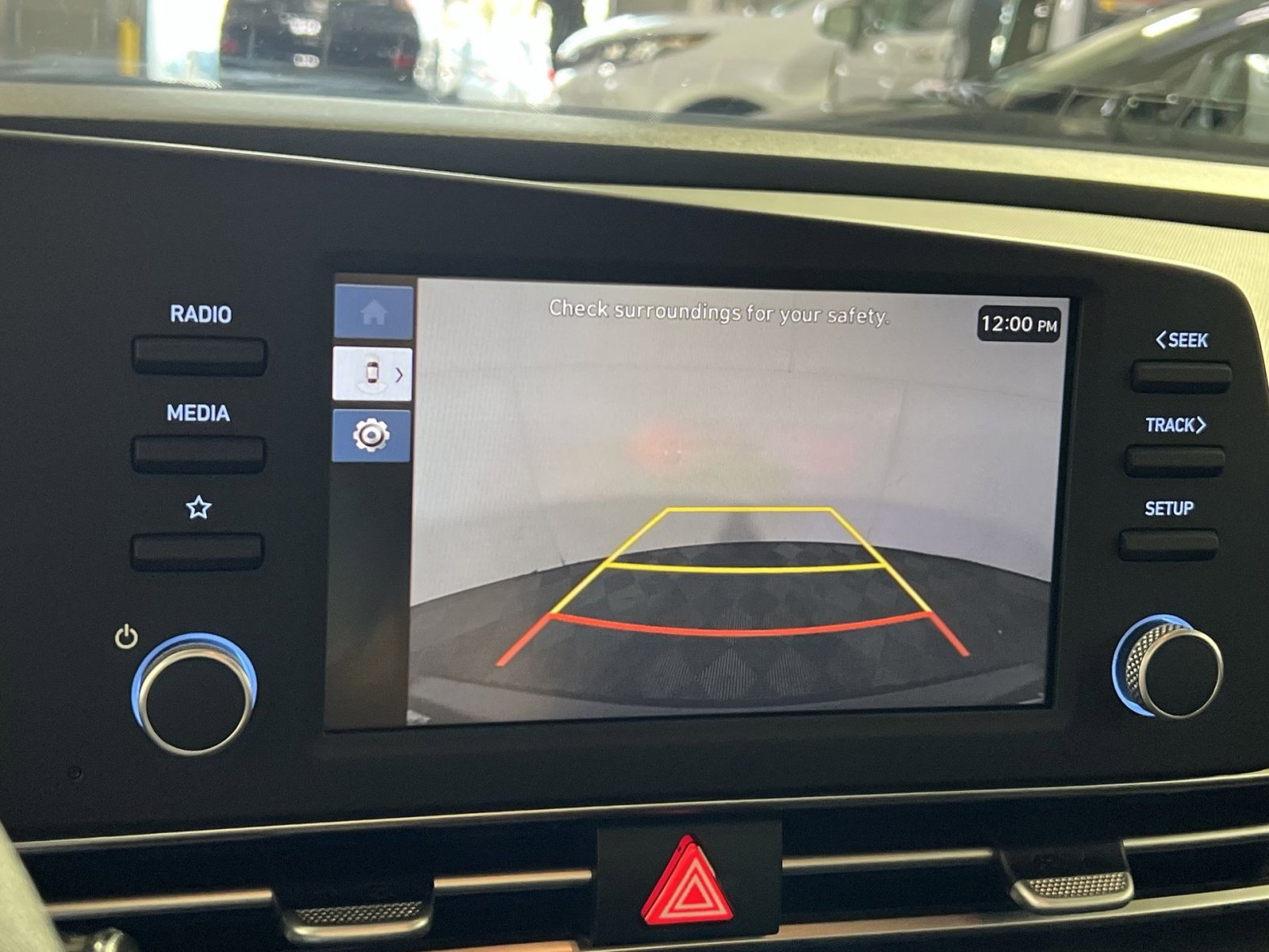 Used 2025 Hyundai Elantra Blue image 19